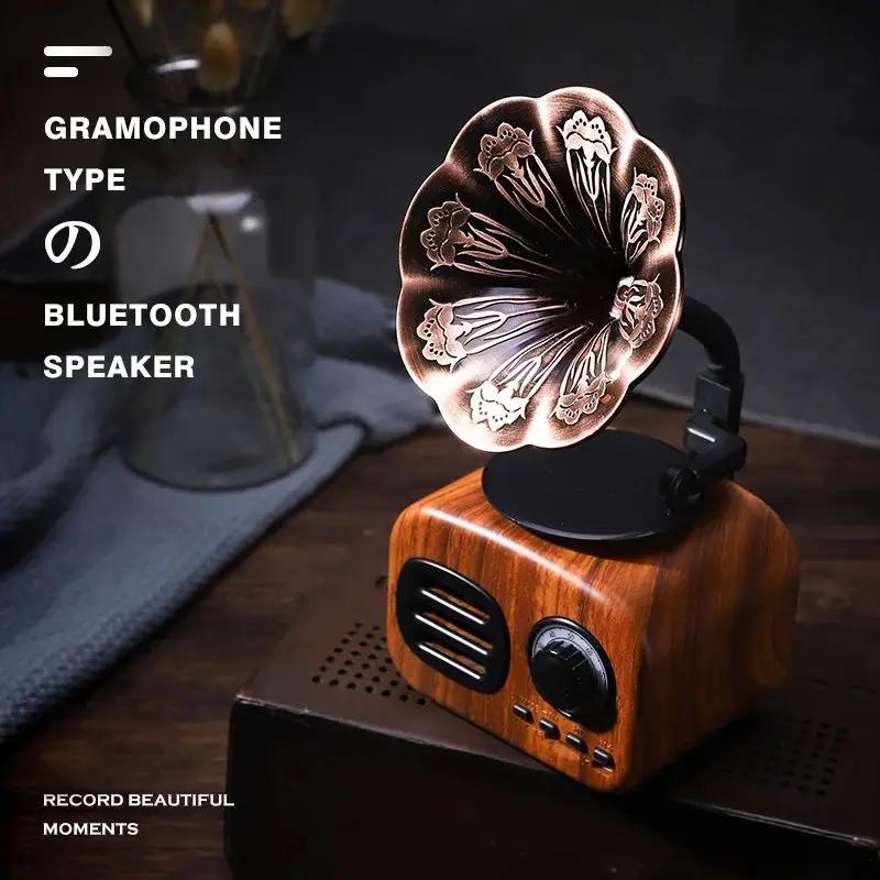 Retro Bluetooth Speaker Fuchsia Molly
