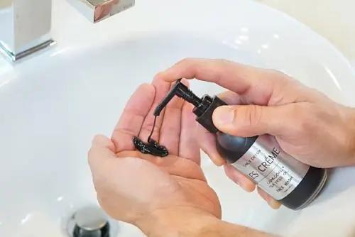 Daily Detox Face Wash- With Charcoal Mint Green Leto